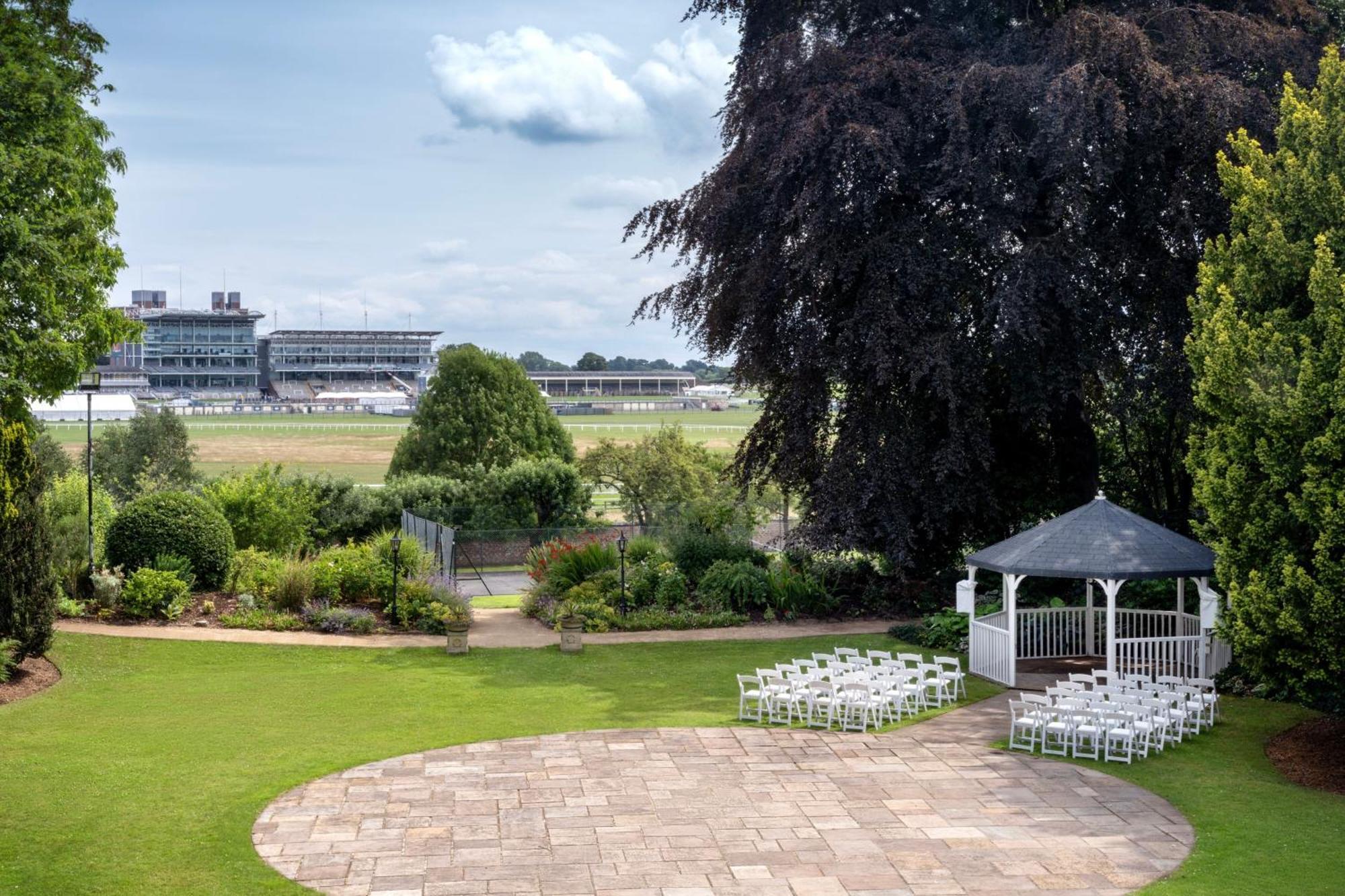 Delta Hotels By Marriott York — Photos 2